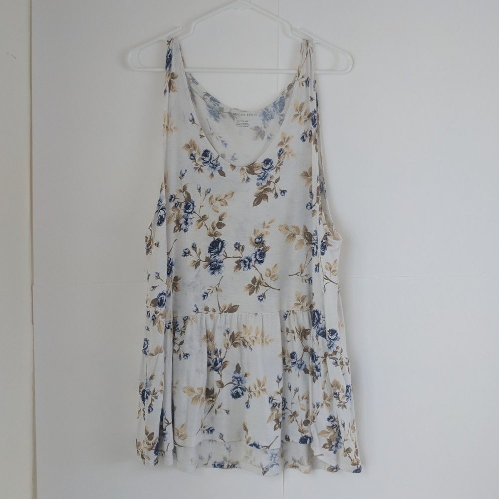 American Eagle floral peplum tank